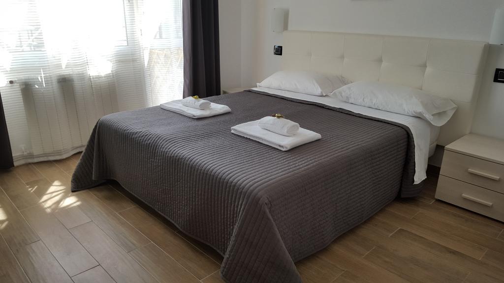 Luce Di Luna Luxury Suites Roma Exterior foto