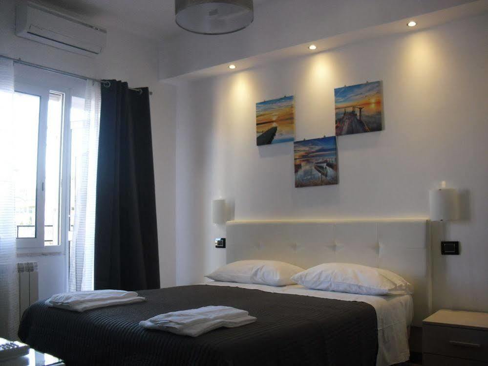 Luce Di Luna Luxury Suites Roma Exterior foto